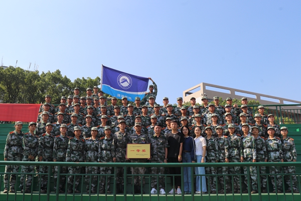 6de04eece48a439abd6d27b506321c4b.jpg